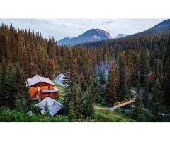 Lake Louise Café Experience: Post Hotel & Spa Delights